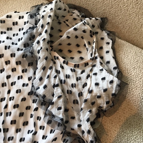 ✨SALE✨ BCBGMaxAzria dotted flutter sleeve dress - Picture 5 of 8